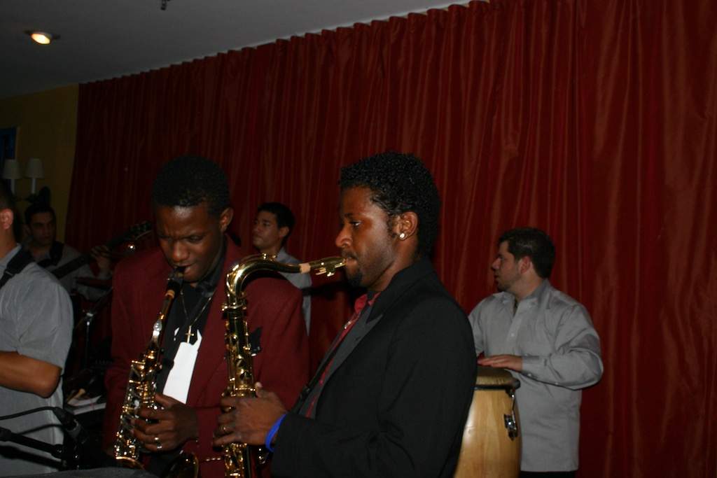 Jean on saxophones